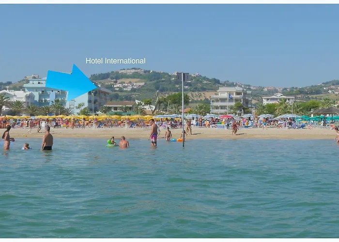 Hotel International *