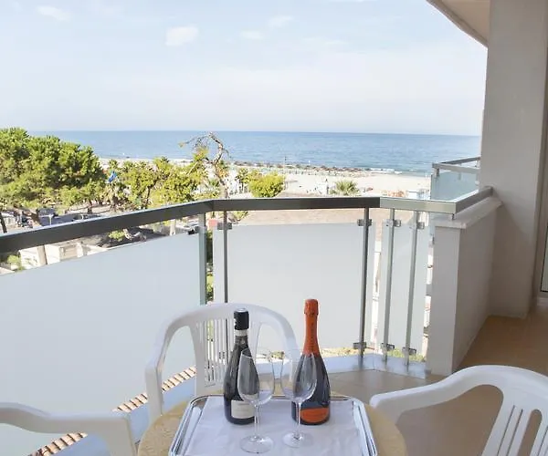 Hotel International *